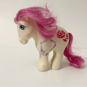 Vintage 1982 My Little Pony Birth Flower Pony June Rose Hasbro Flaws